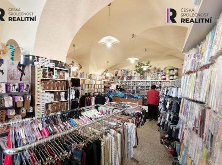 Prodej nájemního domu, 1 081 m²