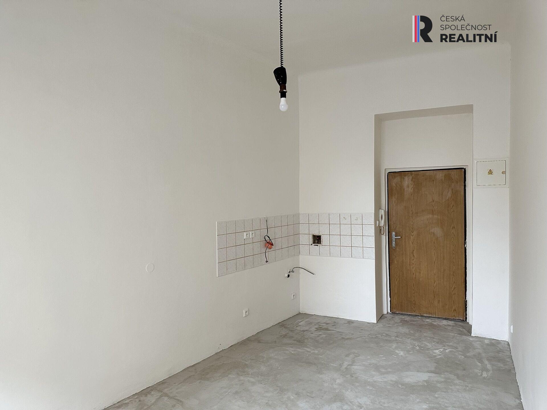 Prodej družstevního bytu 1+kk, 20,1 m², Praha – Pod Čertovou skalou