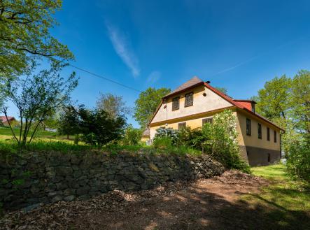 Prodej - historický objekt, 10 069 m²