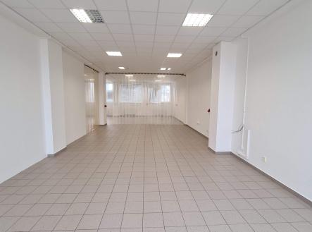 Pronájem - komerční objekt, sklad, 540 m²