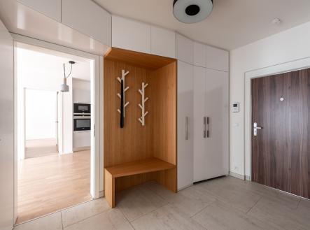 Pronájem bytu, 4+kk, 110 m²