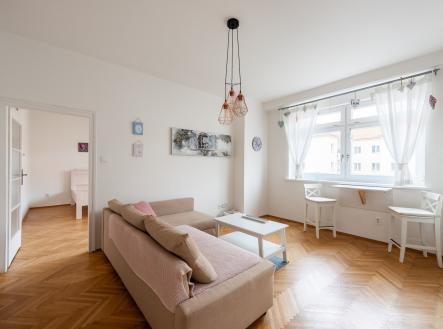 Pronájem bytu, 2+kk, 52 m²