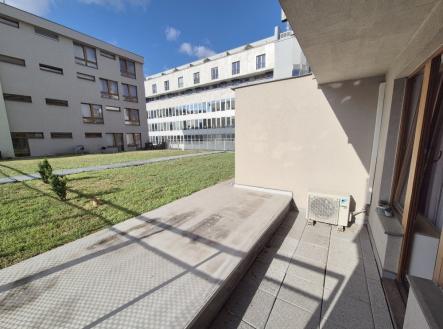 Pronájem bytu, 2+kk, 57 m²