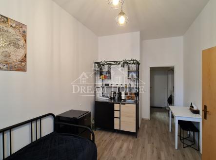 Prodej bytu, 1+kk, 30 m²