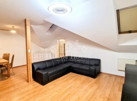 Pronájem bytu, 4+kk, 120 m²