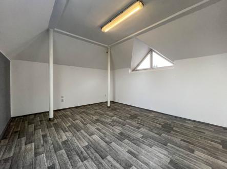 Pronájem - obchodní prostor, 38 m²