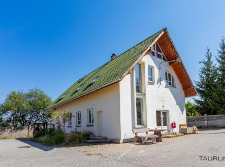 Prodej komerčního objektu, průmyslový areál, 1 315 m²