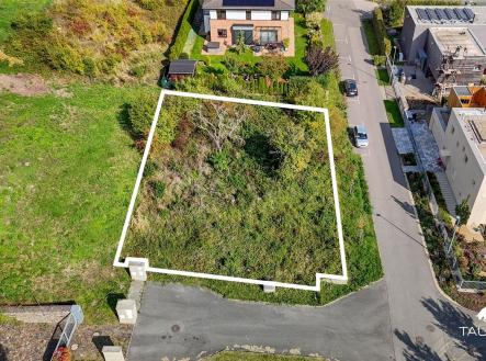 Prodej pozemku pro bydlení, 734 m²