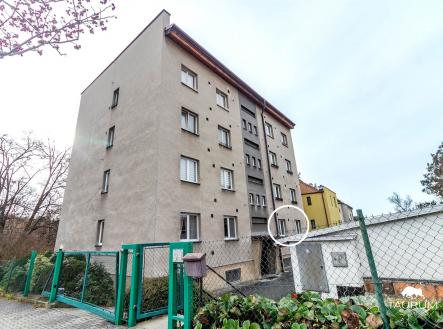 Pronájem bytu, 3+kk, 82 m²