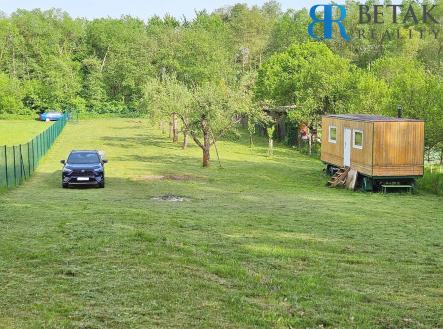 Prodej - pozemek, zahrada, 1 950 m²
