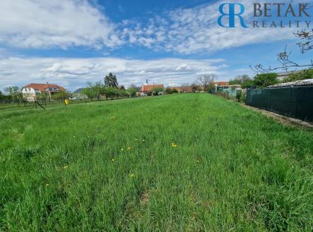 Prodej pozemku pro bydlení, 1 836 m²