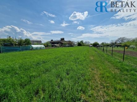 Prodej pozemku pro bydlení, 1 836 m²