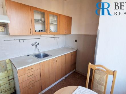 Prodej bytu, 1+1, 59 m²