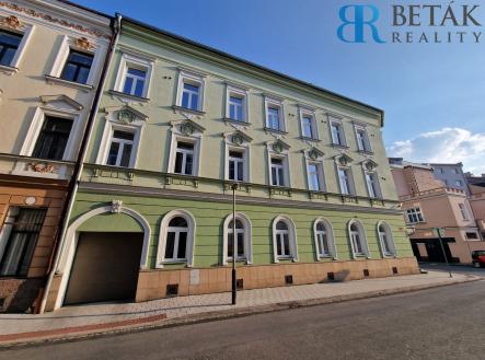 Prodej nájemního domu, 850 m²