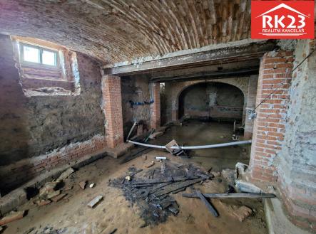 Pronájem obchodní prostor, 130 m²