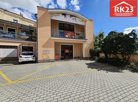 Pronájem obchodní prostor, 97 m²