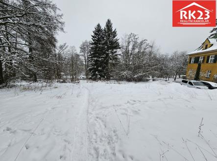 Prodej pozemku pro komerční výstavbu, 3 377 m²