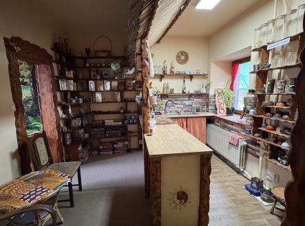 Pronájem komerčního objektu, jiný, 80 m²