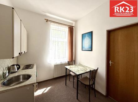 Pronájem bytu, 1+kk, 40 m²