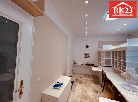 Pronájem obchodní prostory, 58 m²