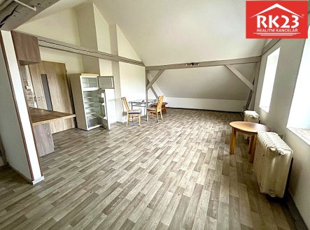 Pronájem bytu, 1+kk, 45 m²