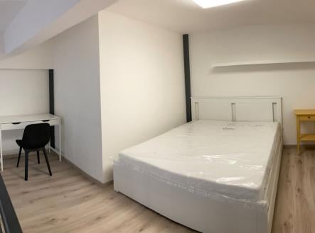 Pronájem bytu, 2+kk, 29 m²