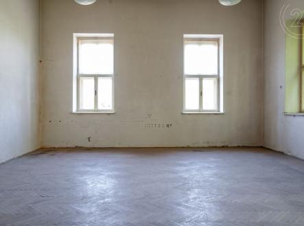 Prodej výrobní prostor, 180 m²