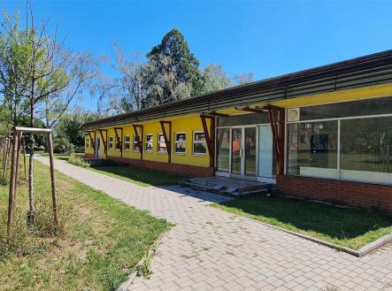 Pronájem obchodní prostor, 512 m²