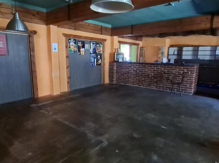 Pronájem obchodní prostor, 512 m²