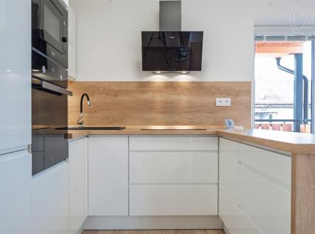 Prodej bytu, 3+kk, 74 m²