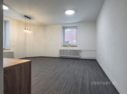 Pronájem bytu, 2+kk, 48 m²