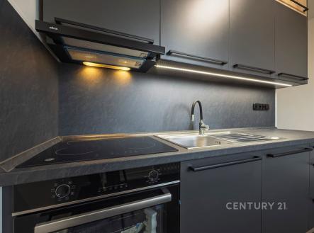 Pronájem bytu, 2+1, 51 m²