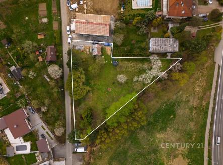 Prodej pozemku pro bydlení, 1 904 m²