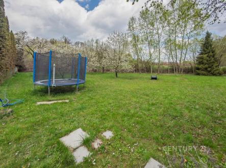 Prodej pozemku pro bydlení, 1 904 m²