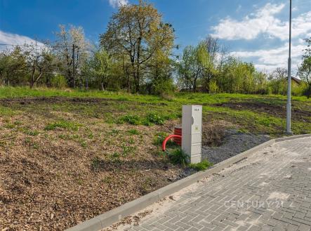 Prodej pozemku pro bydlení, 1 204 m²