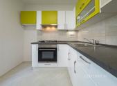 Pronájem bytu, 2+1, 55 m²