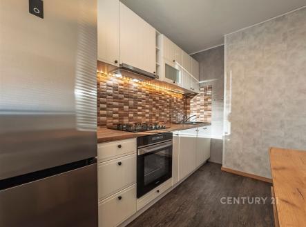 Pronájem bytu, 2+1, 46 m²