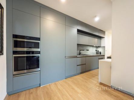 Prodej bytu, 3+kk, 79 m²