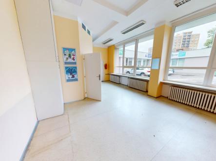 Pronájem obchodní prostor, 99 m²