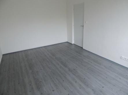 Pronájem bytu, 1+1, 37 m²