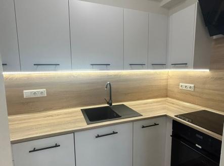 Pronájem bytu, 2+kk, 46 m²
