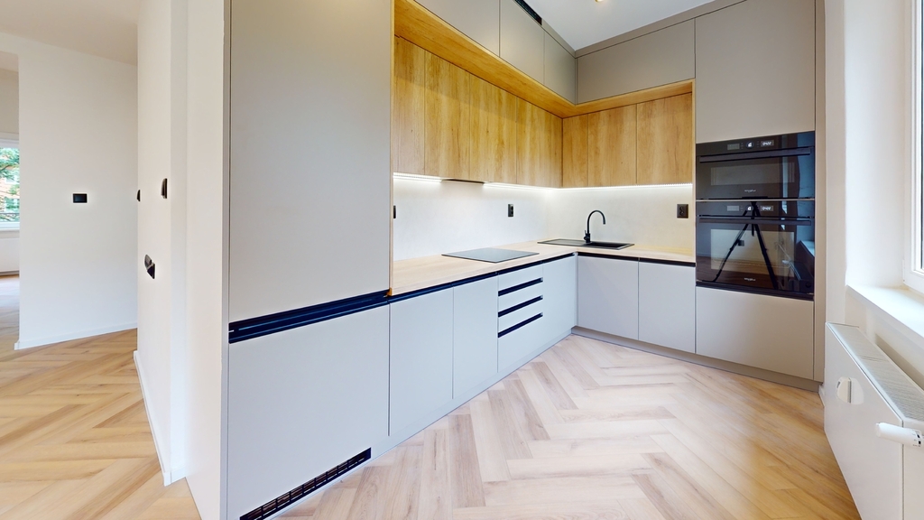 kitchen-3.jpg