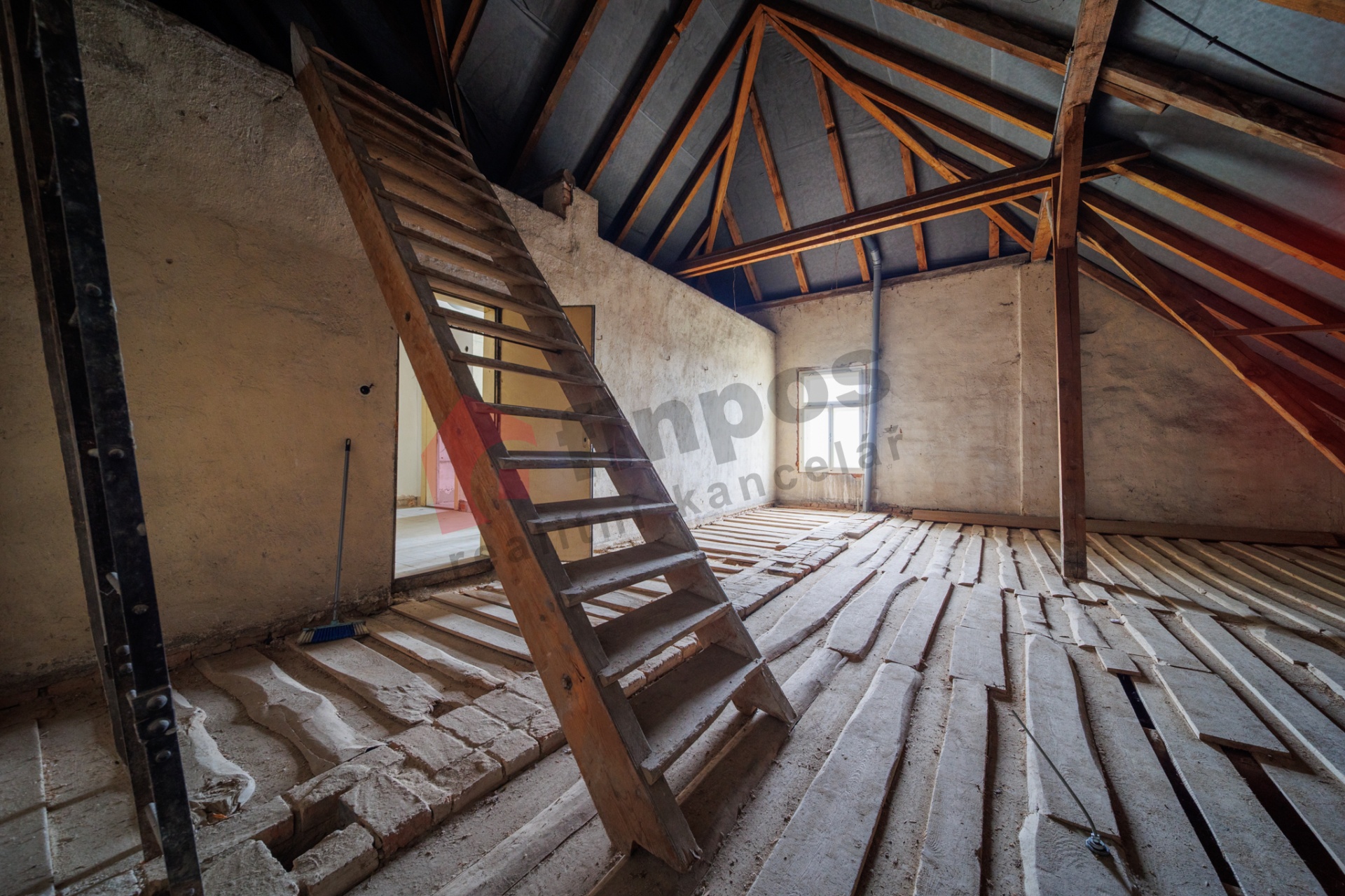 Prodej bytu 6+kk 320 m2 v Novém Strašecí, okr. Rakovník