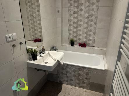 Pronájem bytu, 2+kk, 38 m²