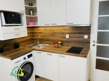 Pronájem bytu, 1+kk, 17 m²