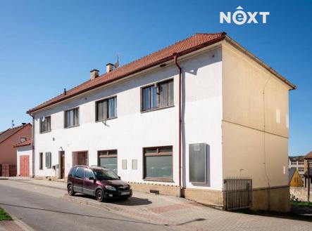 Pronájem komerčního objektu, obchodní centrum, 190 m²