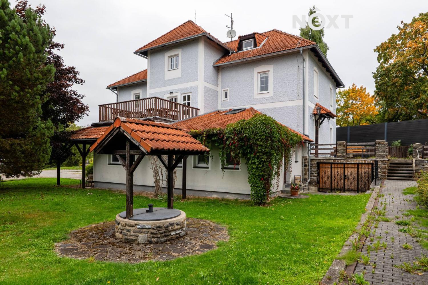 Prodej komerční Apartmány, 63㎡
