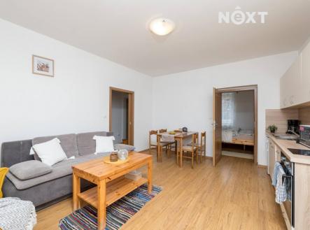 Prodej komerčního objektu, jiný, 1 090 m²