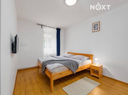 Prodej komerčního objektu, jiný, 1 090 m²