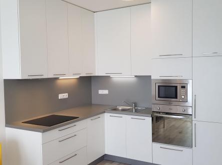 Pronájem bytu, 1+kk, 36 m²